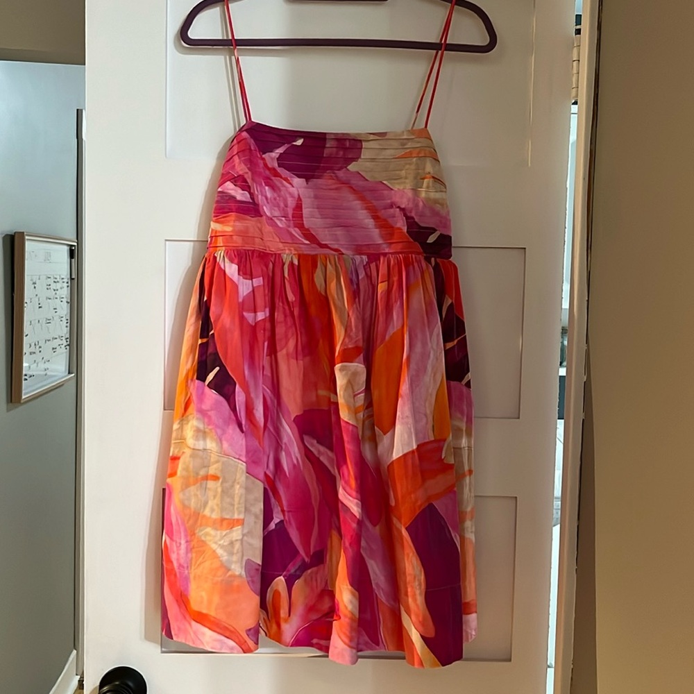 H&M dress never worn